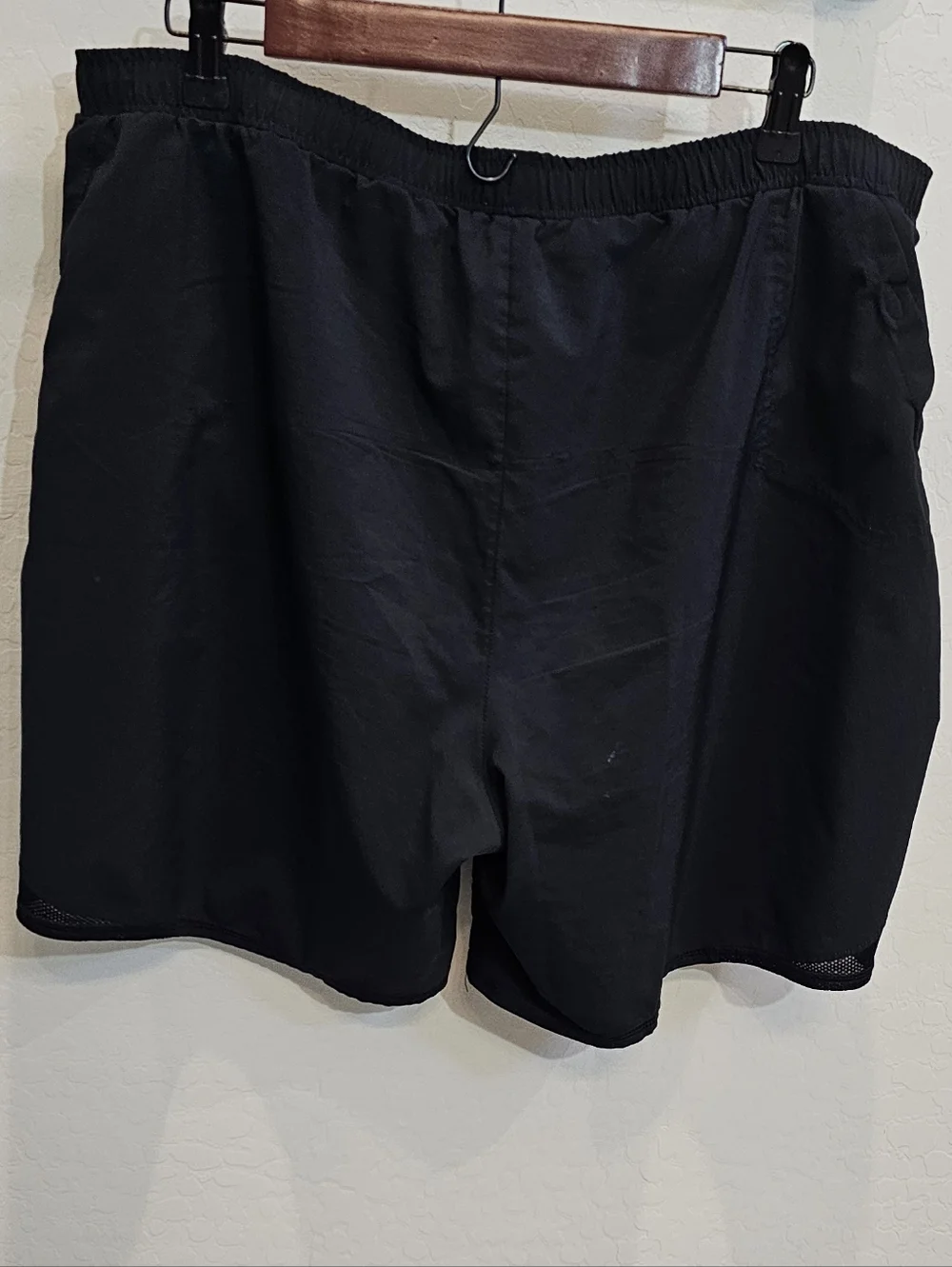 Mountain Hardwear lightweight athletic